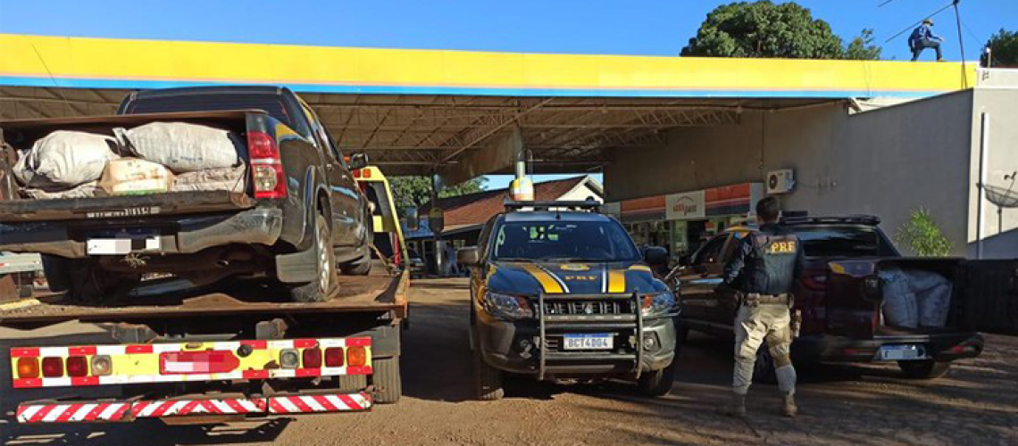 PRF-PR apreende veículos carregados com agrotóxico contrabandeado